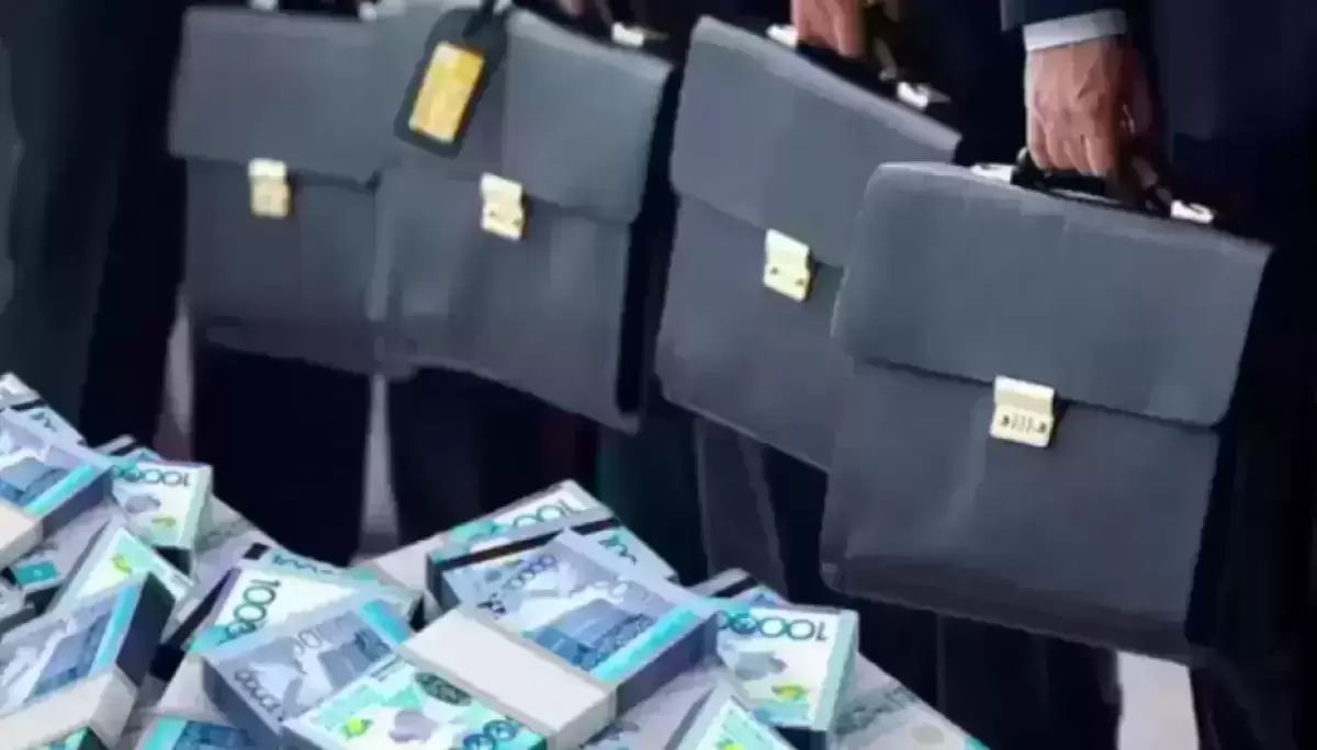 Шенеуніктерге кәсіппен айналысуға рұқсат беріле ме?