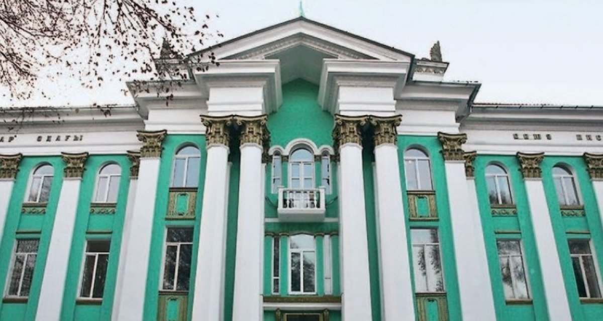 Масыл болмасын: журналист ақын-жазушыларды сынады