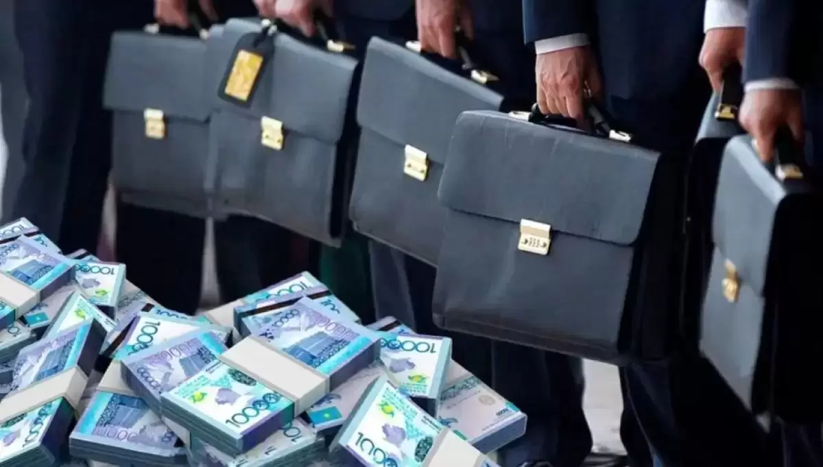 ӘКК басшылығы бір жылда 14 рет сыйақы алған