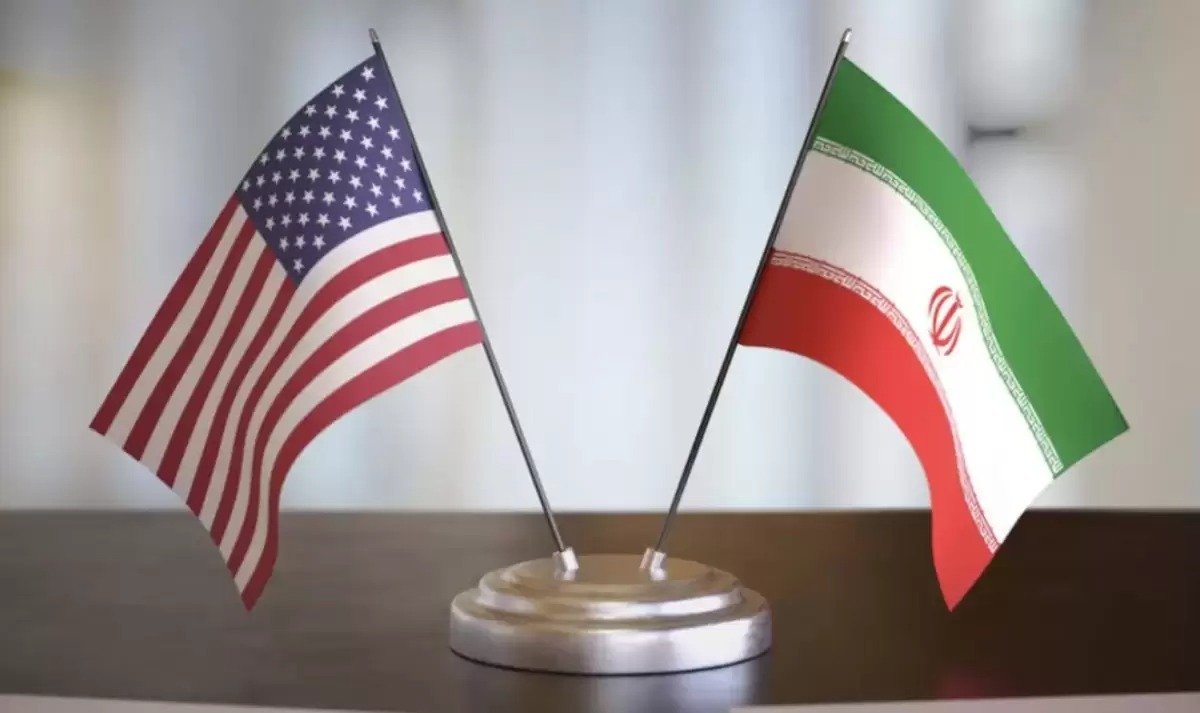 АҚШ Иранға қарсы санкцияларды кеңейтті: тізімге 21 адам мен компания енді