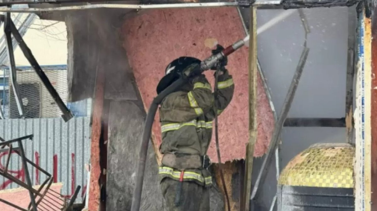 Қарағандыда кафе жарылып, төрт адам зардап шекті