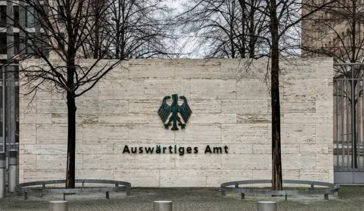 Берлинде тыңшылық күдігімен әйел ұсталды