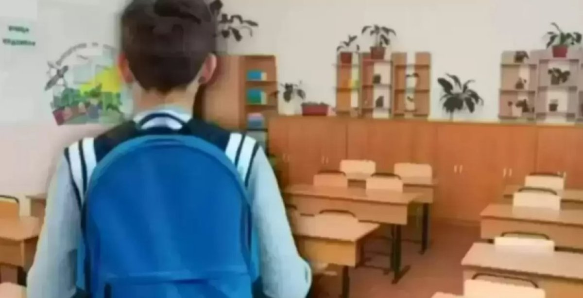 Аязға байланысты: оқушылар мен студенттер қашықтан оқиды