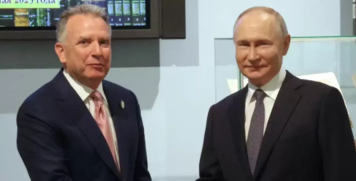 Путин Кремльде Трамп өкілдерімен жабық келіссөз өткізді