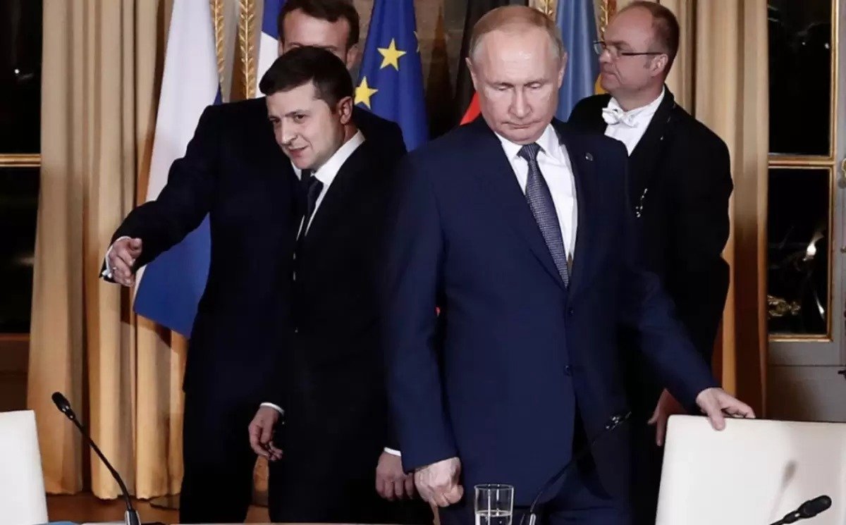 Путин мен Зеленскийдің кездесуі жақын арада өтуі мүмкін – БАҚ