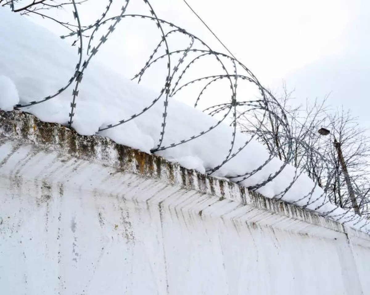 Атырау маңындағы түрмеде өрт шықты: сотталғандар зардап шекті