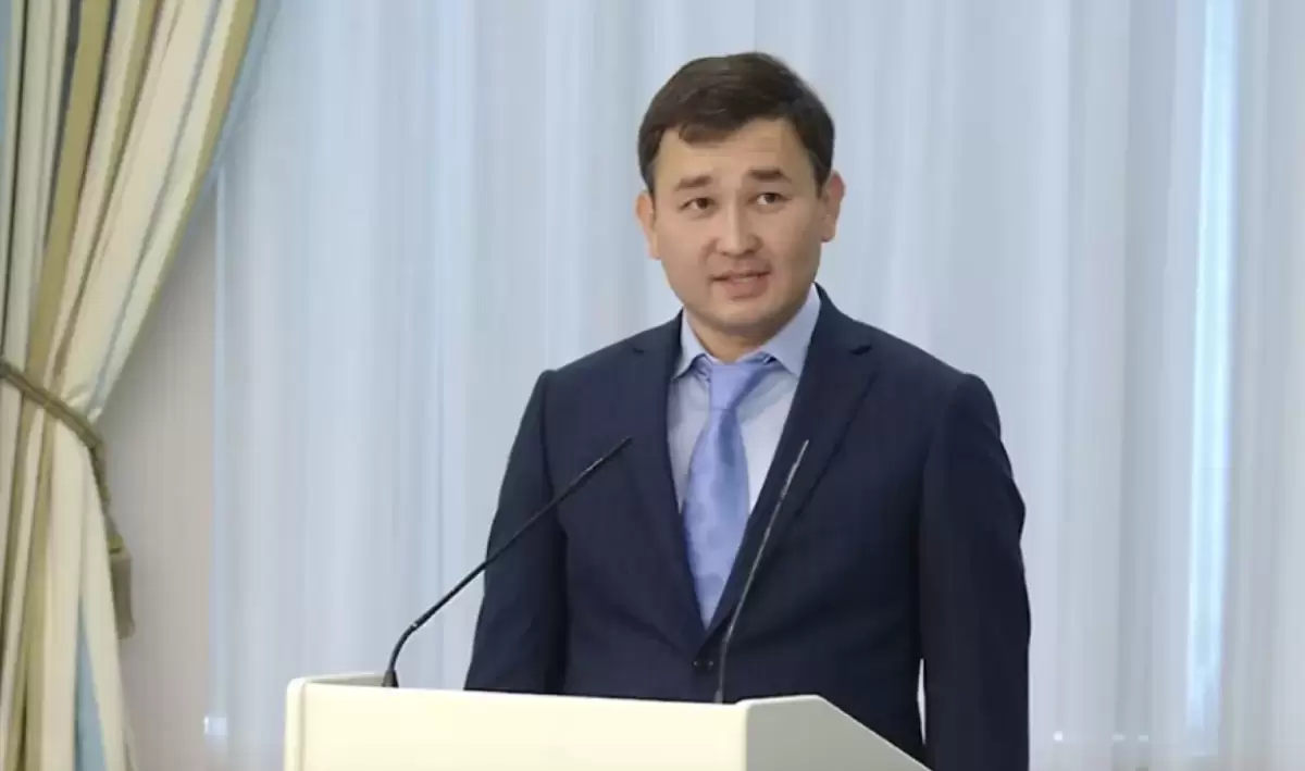 Әсет Матаев үйқамақта қалмайтын болды