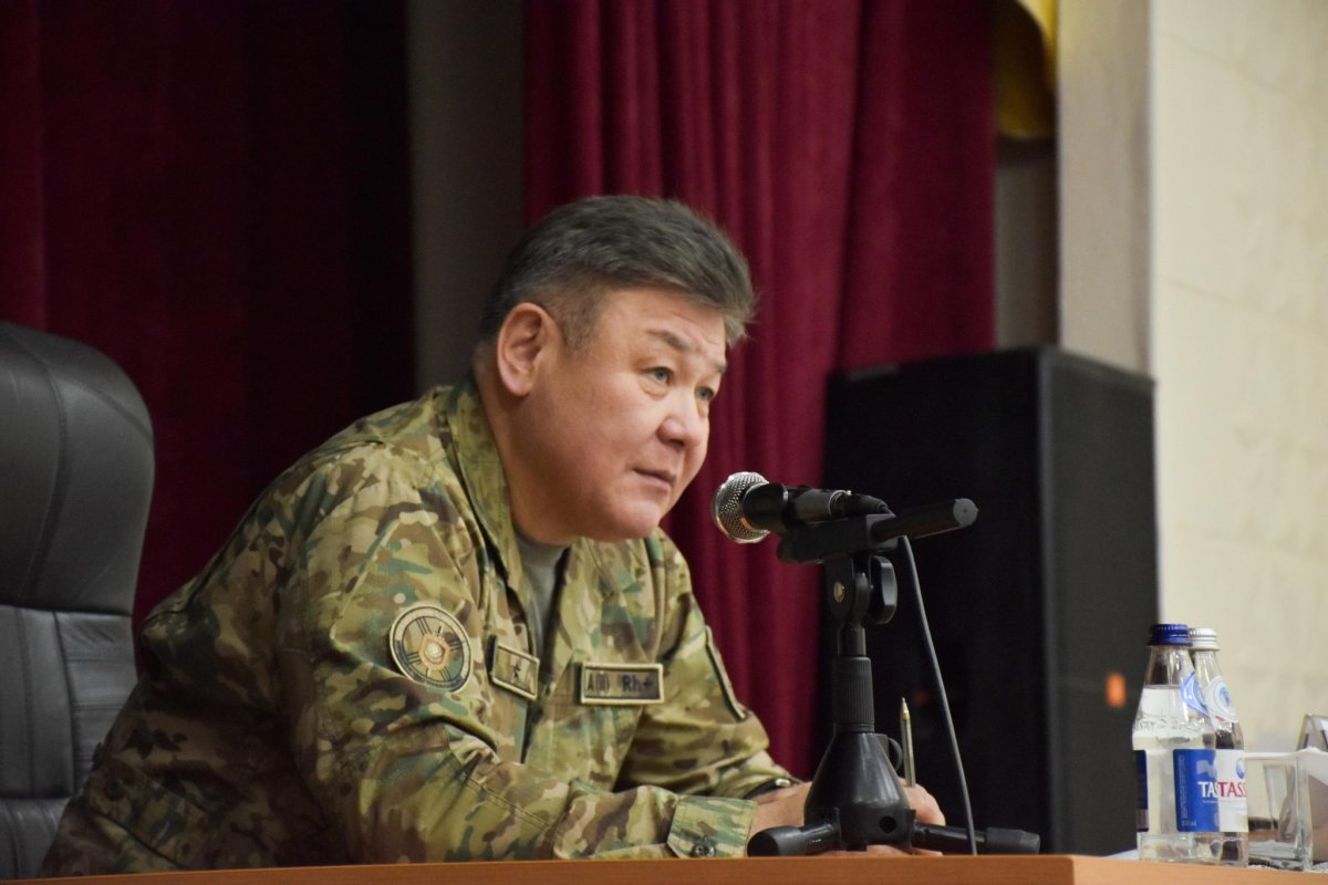 Ұлттық қорғаныс университетінің бастығы тағайындалды