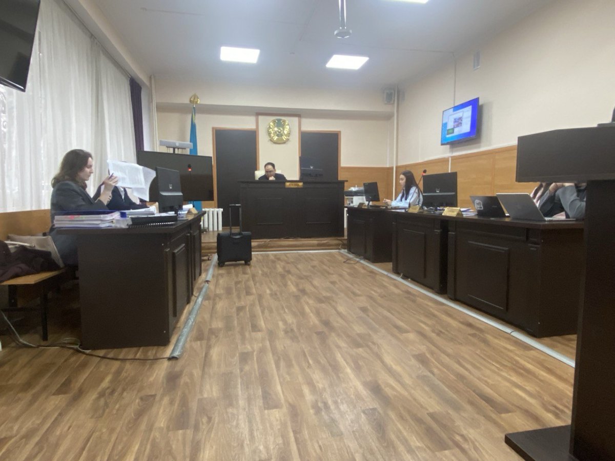 «Мы против участия журналистов»: Судебное разбирательство между Freedom Finance и KazTAG пройдет за закрытыми дверями.