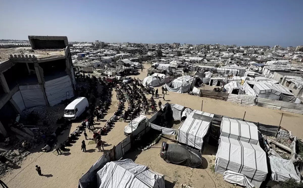 Израиль Рамазан айының үшінші күні Газаға соққы жасады