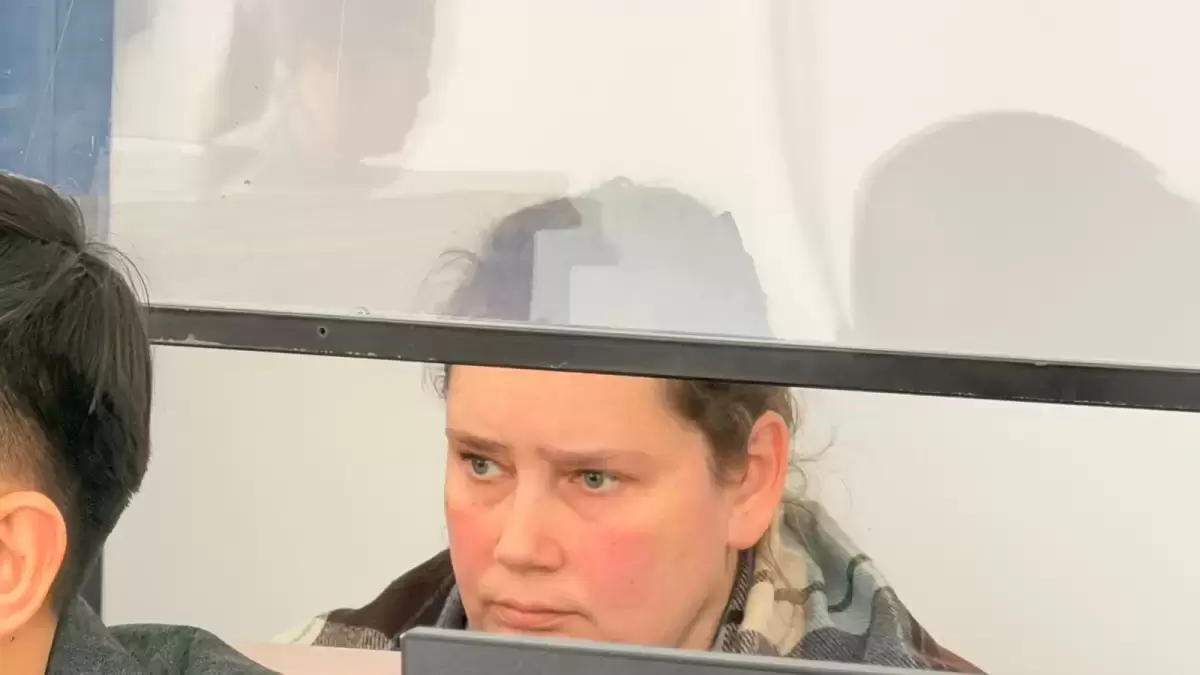 Ақтөбеде күйеуін өлтірген әйел сот залынан босатылды