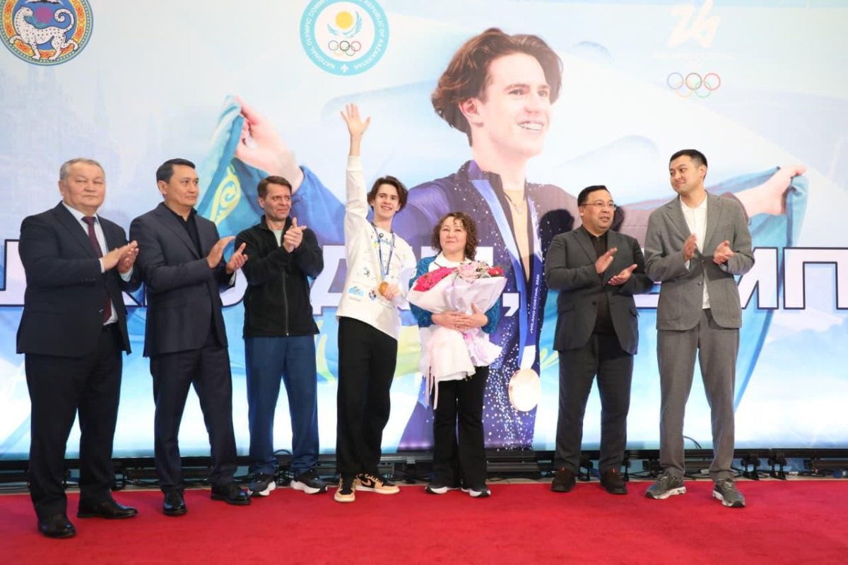 Алматы жұртшылығы Михаил Шайдоровты қарсы алды