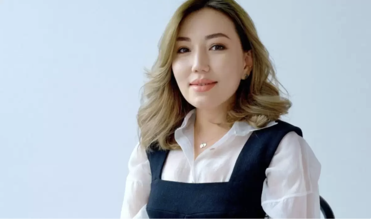 Тоқаев Айнұр Серғазиеваны қызметінен босатты