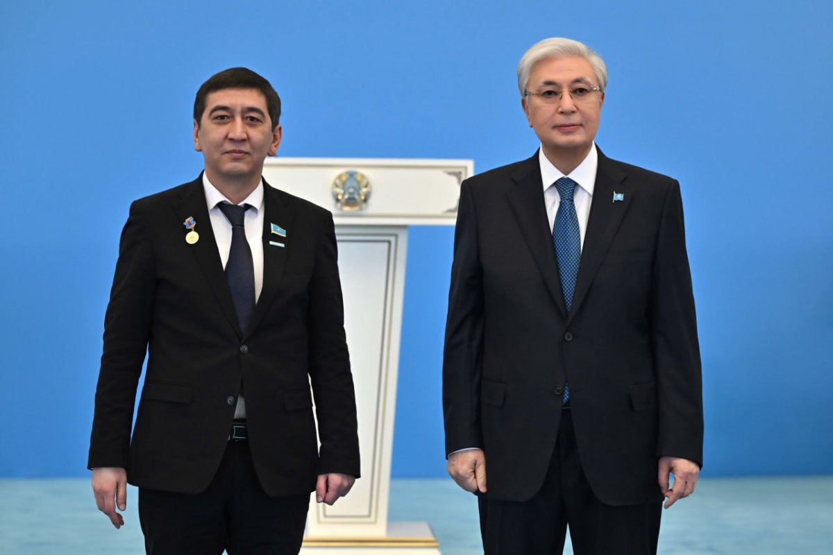 Ринат Зайытов марапатты не үшін алғанын білмейді