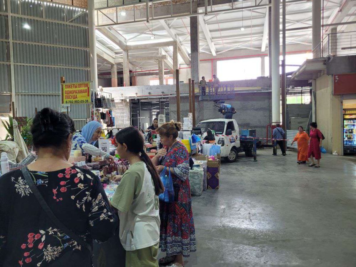 «Өзара келісім»?: Шымкентте базар басшысы сатушы әйелді зорламақ болған