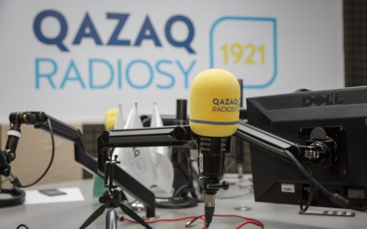 Бір әнге – 30 теңге: «Қазақ радиосы» авторлардың қаламақысын 30 жыл бойы өсірмеген