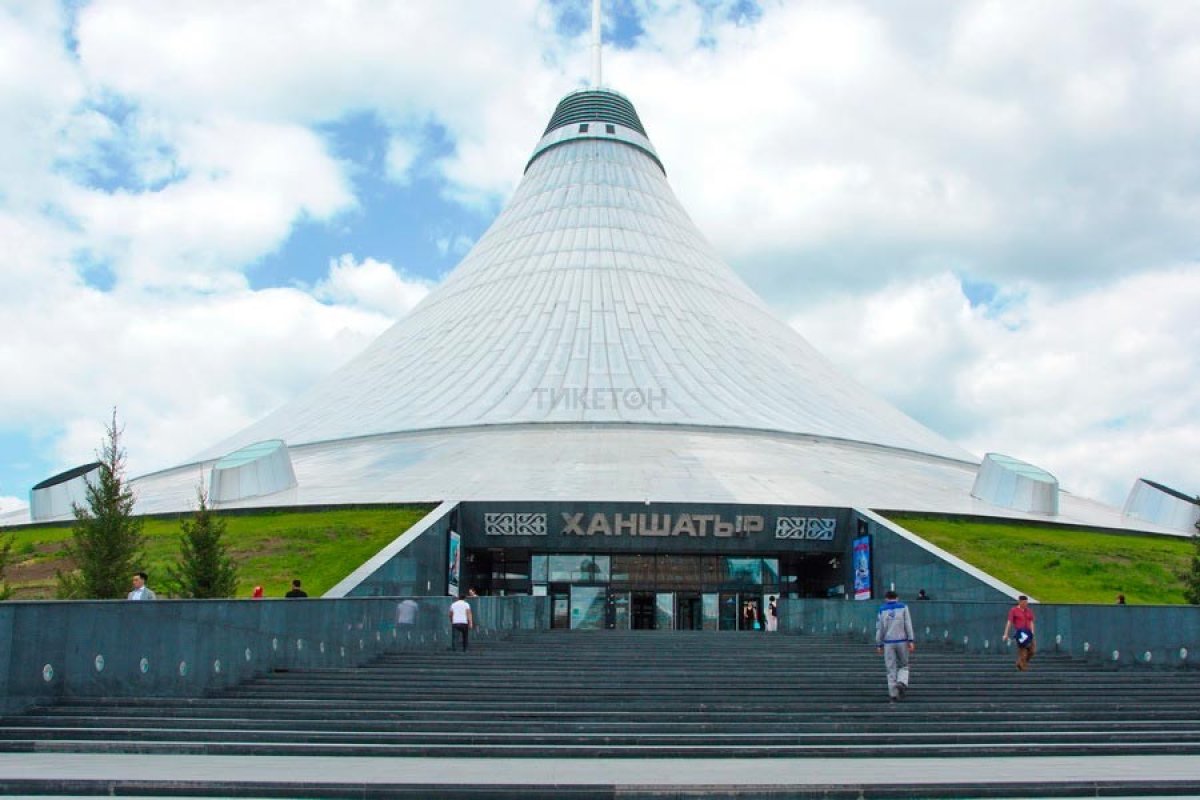 «Хан Шатыр» сатыла ма: желіде пайда болған хабарландыру жұртты елең еткізді