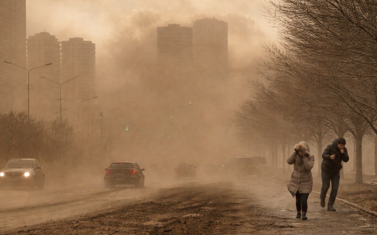 Найзағай, тұман, шаңды дауыл: елдің бірнеше өңірінде ескерту жарияланды