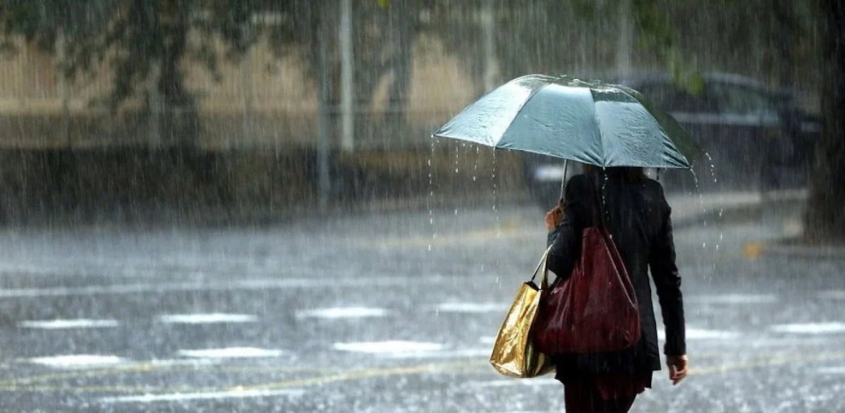 21 сәуірде найзағай ойнап, жаңбыр жауады