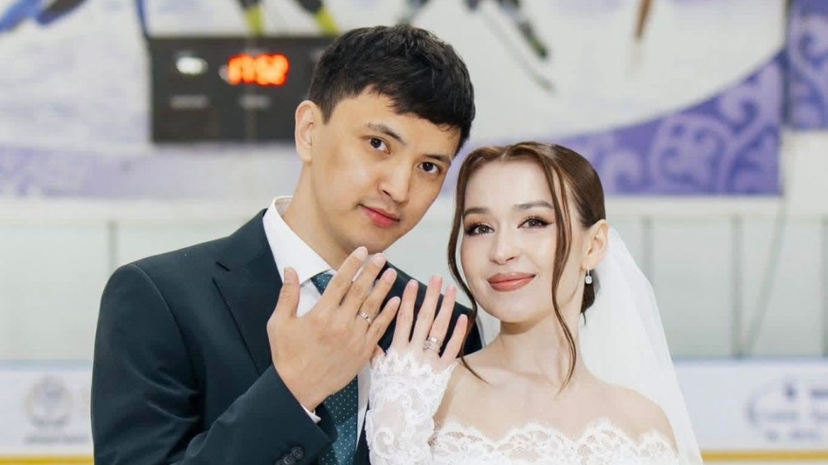 Абзал Әжіғалиев мұз үстінде үйленді (ФОТО)