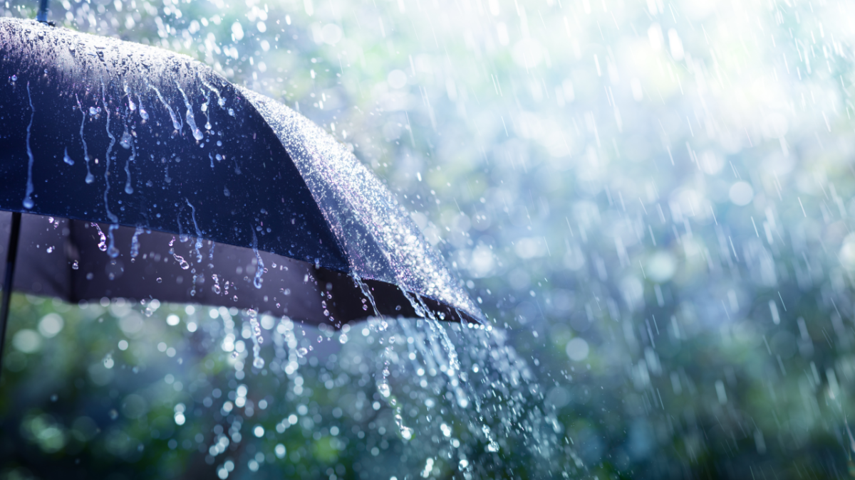 Бұршақ, қатты дауыл: бірнеше өңірде ауа райы бұзылады