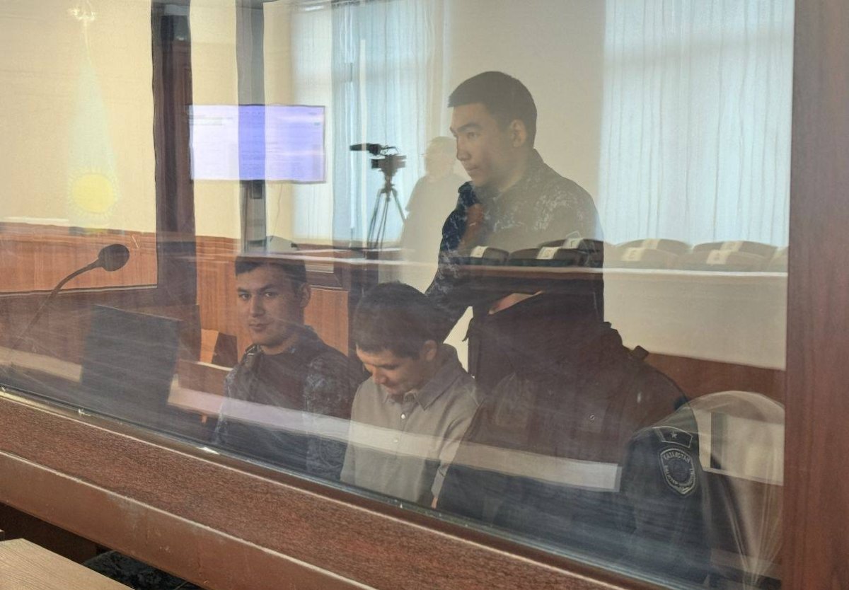 «Ажырастым, 5 балам бар»: Сәрсемәлиев сотта өз өмірі туралы айтты