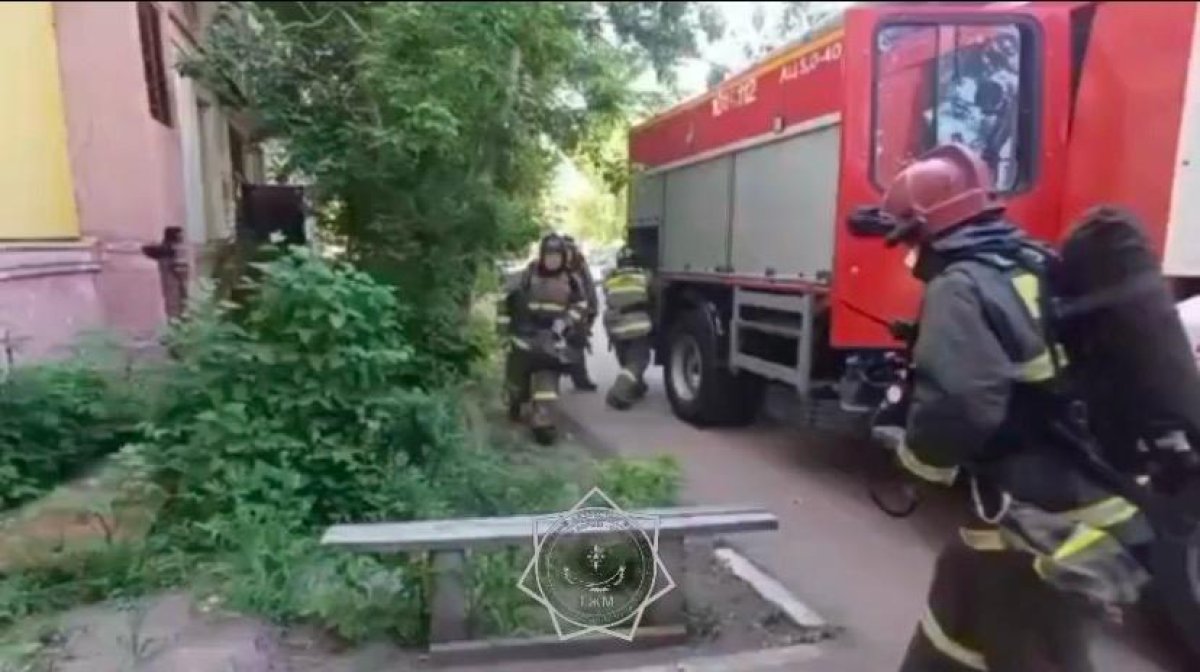 Рудныйда тұрғын үй өртеніп, 14 адам эвакуацияланды