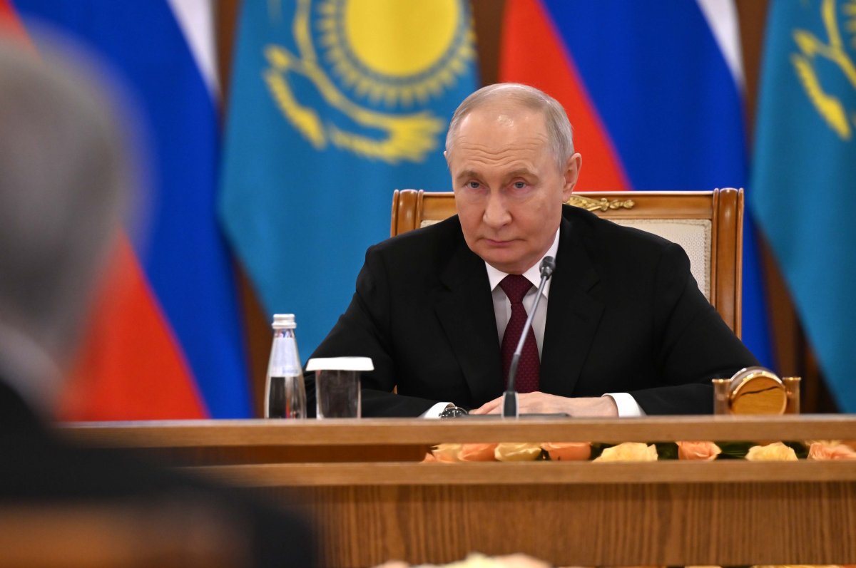Путин Қазақстанда орысша білім сапасын арттыру туралы сөз қозғады