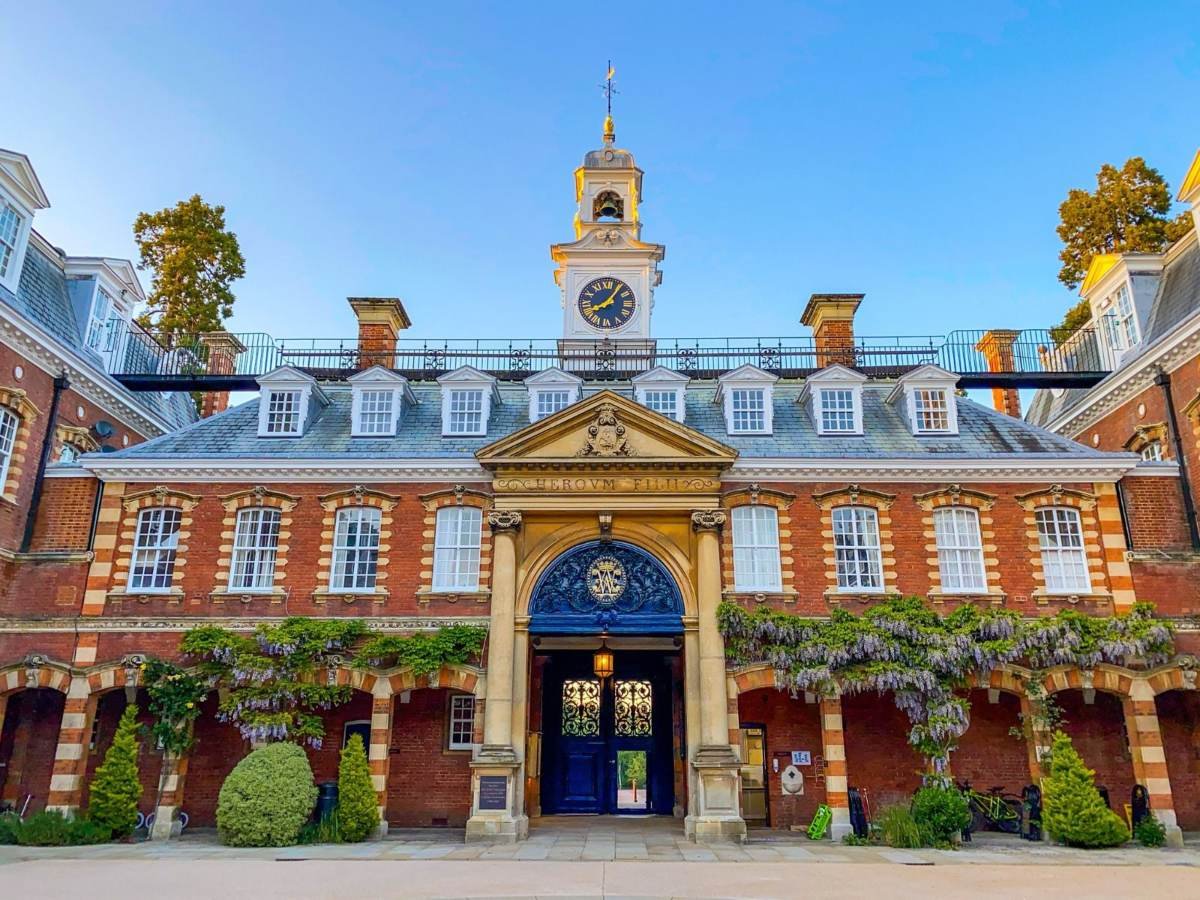 Қазақстандағы Haileybury Wellington International Schools қарамағына өтеді