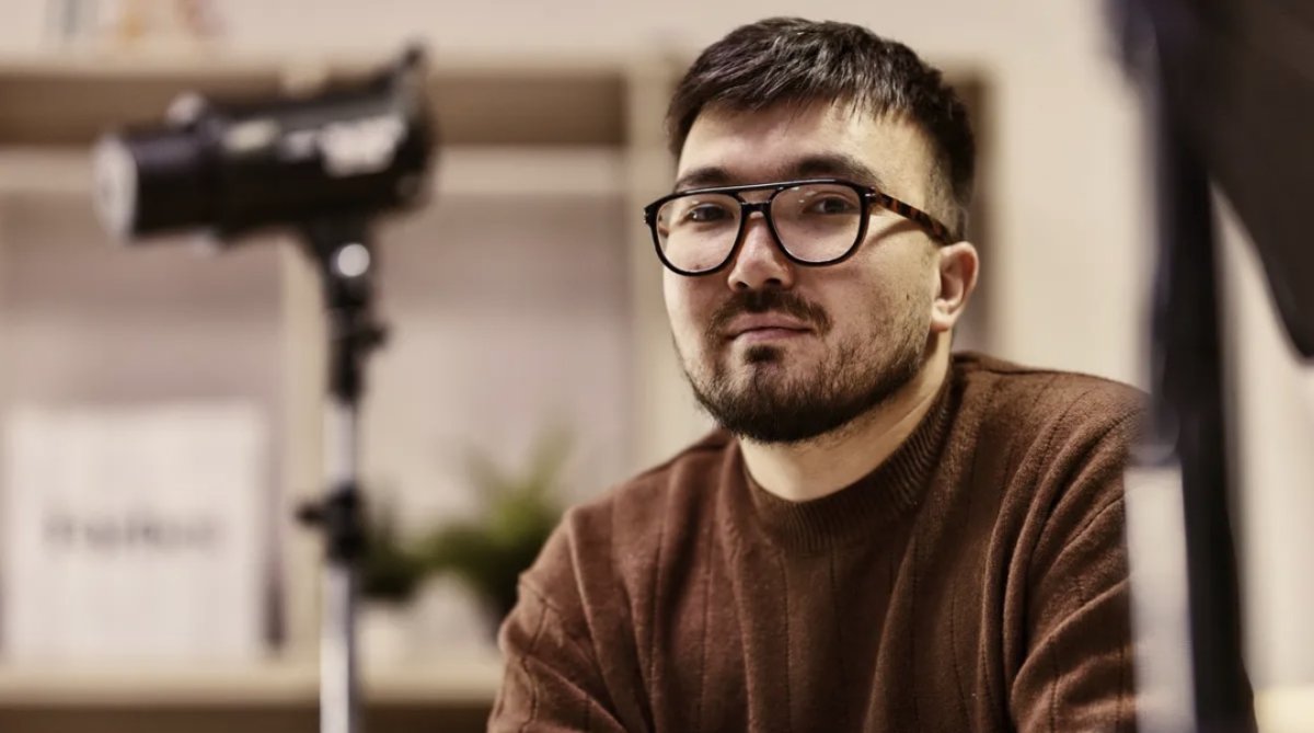 Танымал режиссер Қуаныш Бейсек шаңырақ құрды