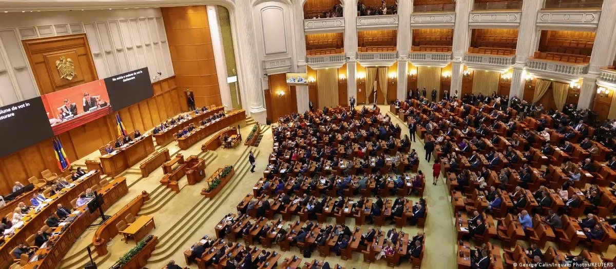 Румыния парламенті Молдованы өзіне қосып алу туралы заң жобасын мақұлдады