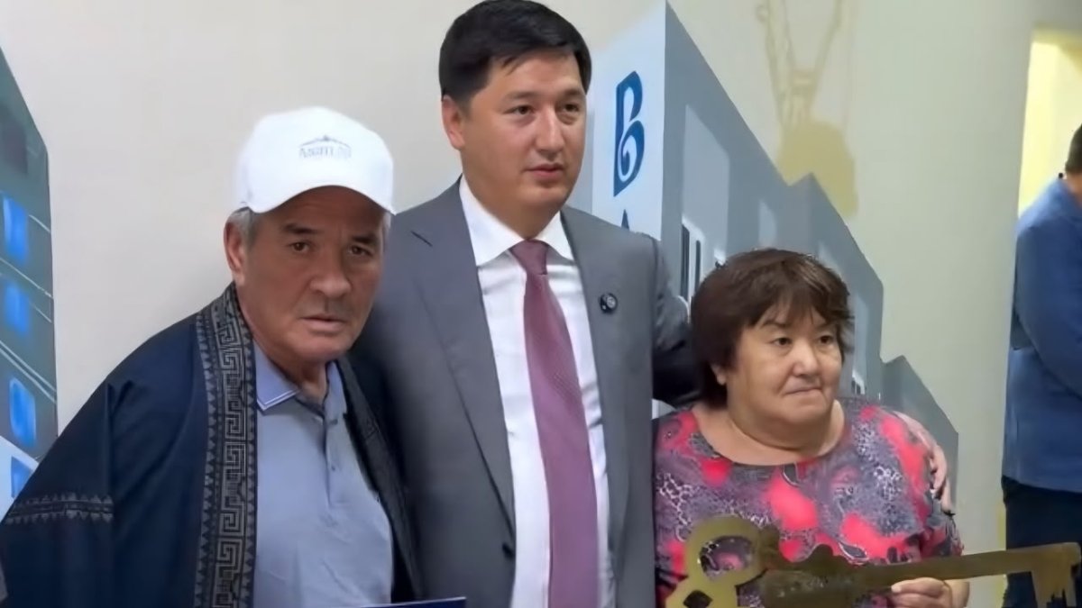 100 жылқы дауына байланысты сотталған ақтөбелік жылқышыға кәсіпкер пәтер сыйлады