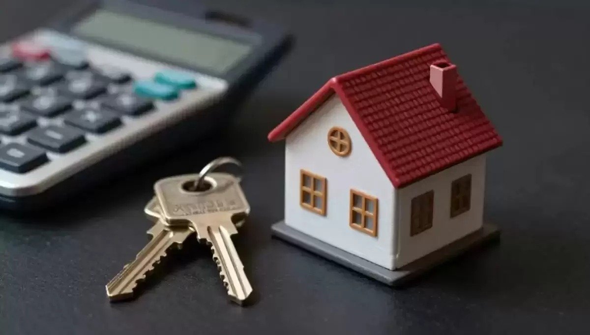 Отбасы банк қызметкерлері тұрғын үй кезегін жылжыту үшін ақша алған