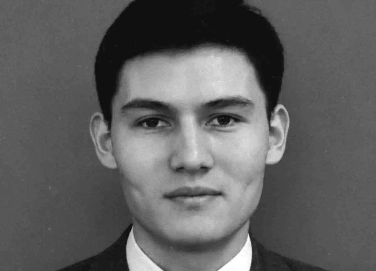 "Қысым болған жоқ": сот әкімшілігі қаза тапқан қызметкердің отбасы айтқан айыптарды жоққа шығарды