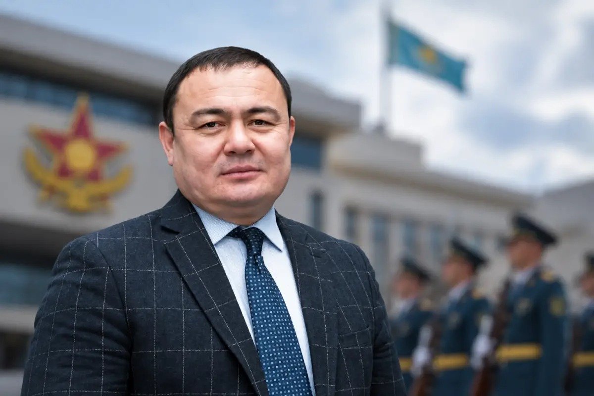 Цифрландыру саласынан Қорғаныс министрлігіне: Бекманов жаңа қызметке тағайындалды