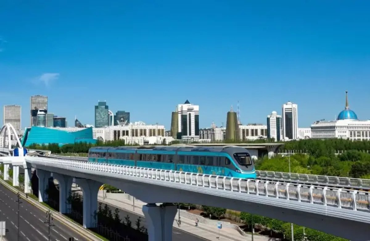 LRT-де 10 миллион сапар жасалды: ең танымал бекеттер белгілі болды