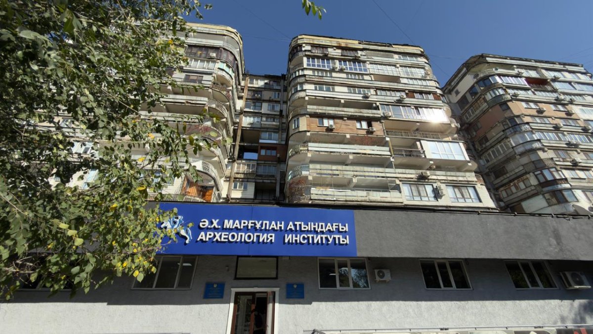 Алматыда "Три богатыря" тұрғын үй кешеніндегі заңсыз құрылыс тоқтатылды