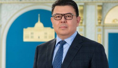 Қанат Бозымбаев Алматы облысының әкімі болып тағайындалды