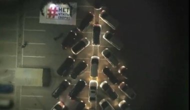 Санжар Боқаев утилизациялық төлемге қарсы креатив құттықтау жолдады