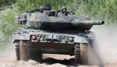 Германия өздері шығарған Leopard танктерін Украинаға беретін болды