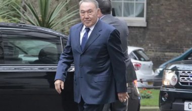 Назарбаевтың кеңсесі көліктік қызметтерге мемлекеттің 65 млн теңгесін жұмсамақ