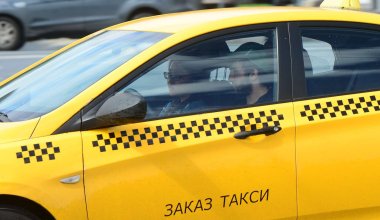 Астанада 20-дан астам шетелдік заңсыз такси қызметін көрсеткен