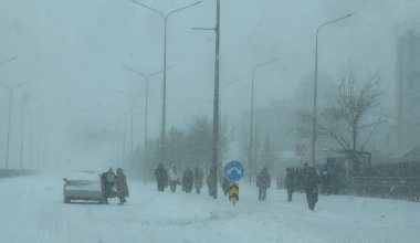 Қар құрсауындағы Астана: құтқару бөлімшелеріне 3,5 мыңнан астам қоңырау түскен