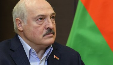 Лукашенко Путинмен сөйлесіп, отбасын эвакуациялады - БАҚ