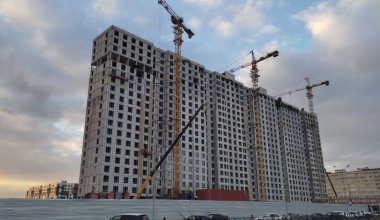 Астанада 15-қабаттан құлаған екі құрылысшы қаза тапты