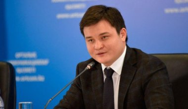 Әсет Ерғалиев президент көмекшісі болып тағайындалды