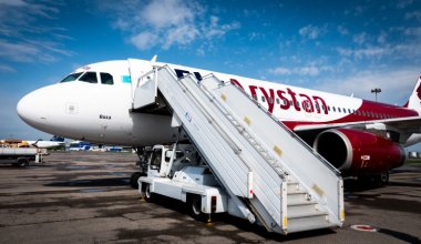 Антирекорд: FlyArystan рейсі бір түнде үш рет кейінге шегерілді