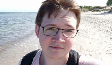 Қазақстан азаматы: Ресейде тұруға ықтиярхатынан айырылған журналист ұсталды