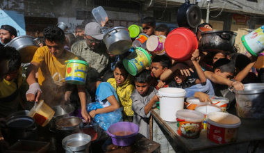Газадағы балаларға арып-ашу дағдарысы төніп тұр - ЮНИСЕФ