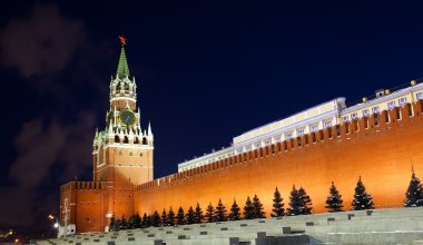 «Соғыс бастаған айуан өле қалсын»: Ресей билігі  пост жазған депутатқа іздеу жариялады